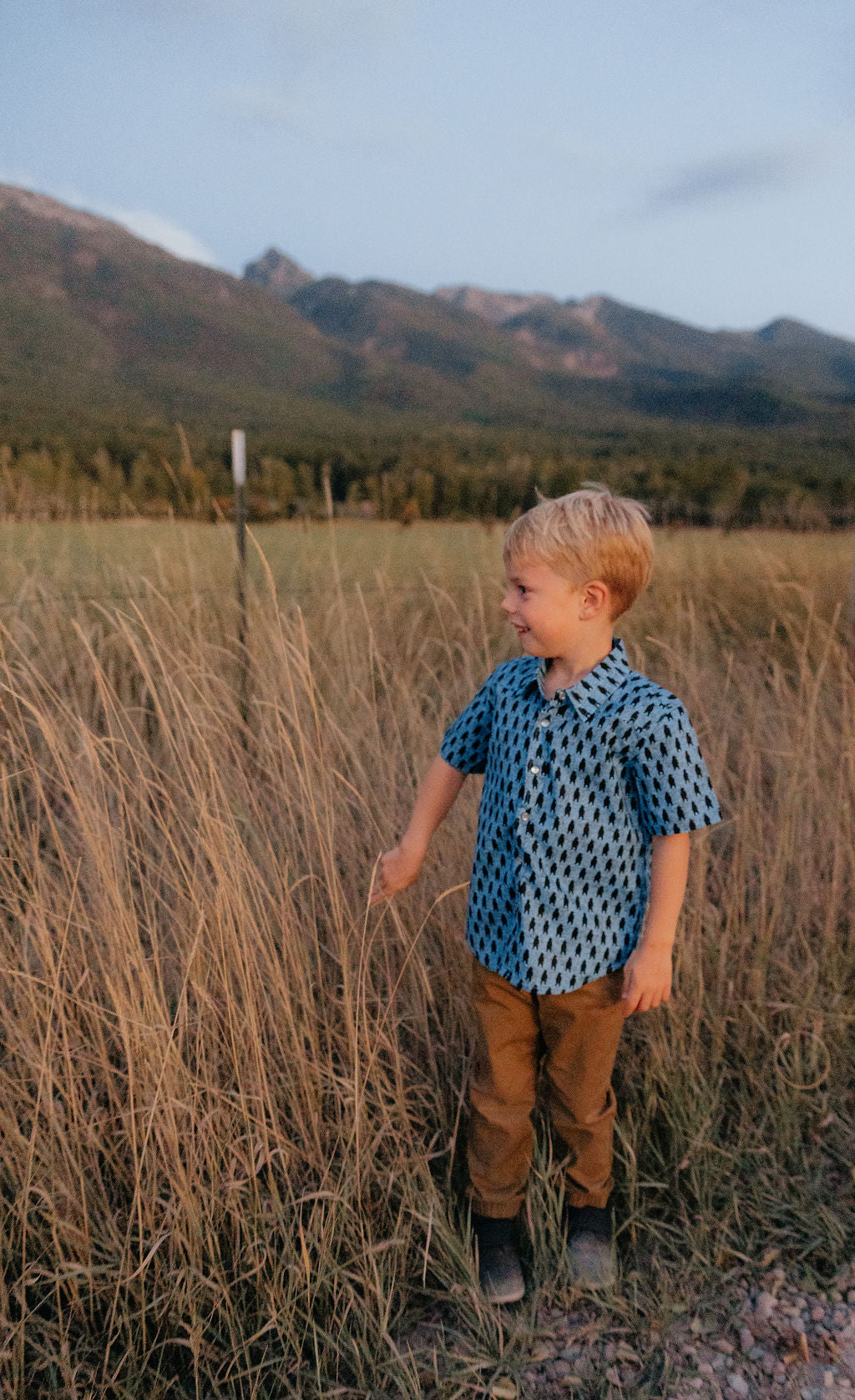 Hey Bear! Kid's Button Down Shirt