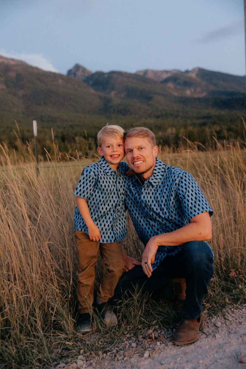 Hey Bear! Kid's Button Down Shirt